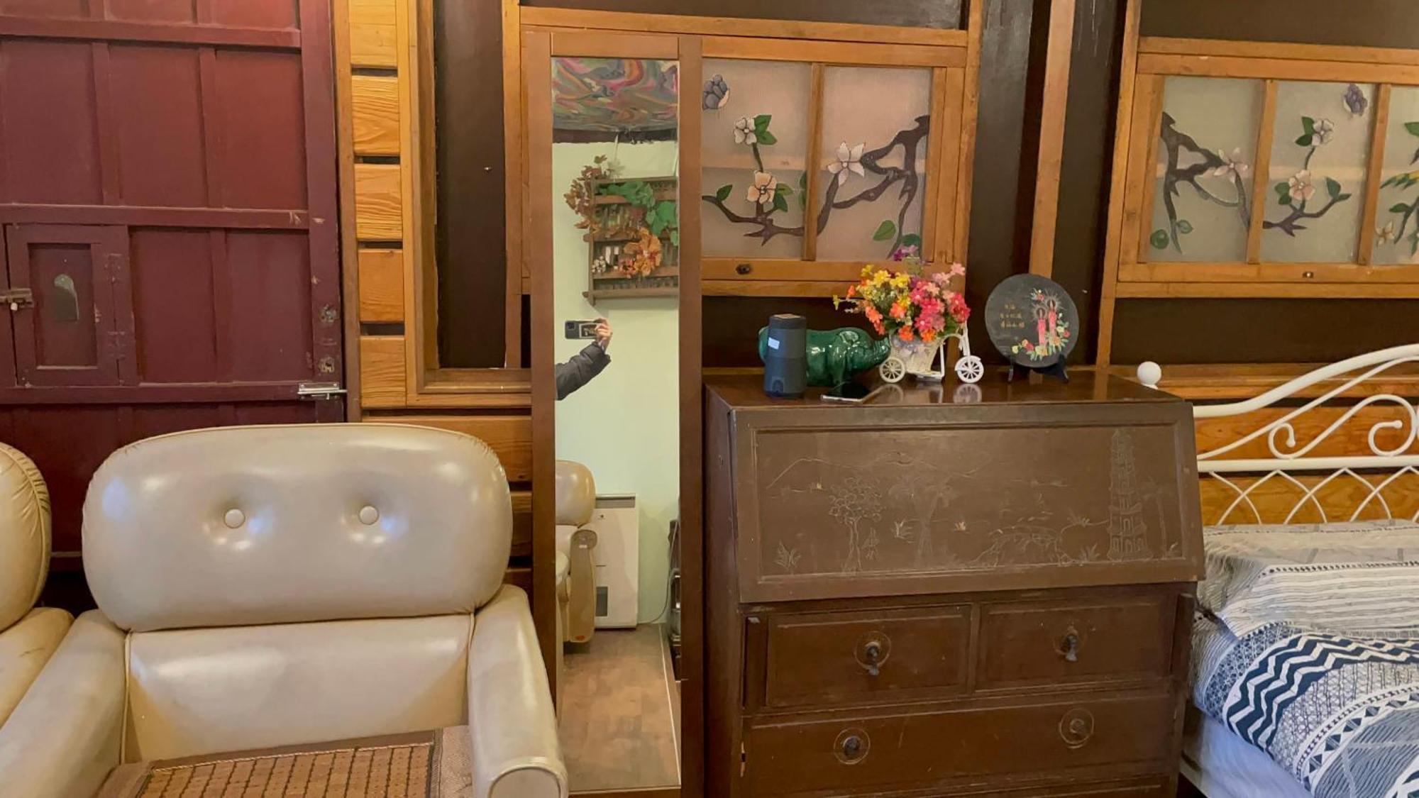 Qi Tang Lane Apartment Jiufen Room photo