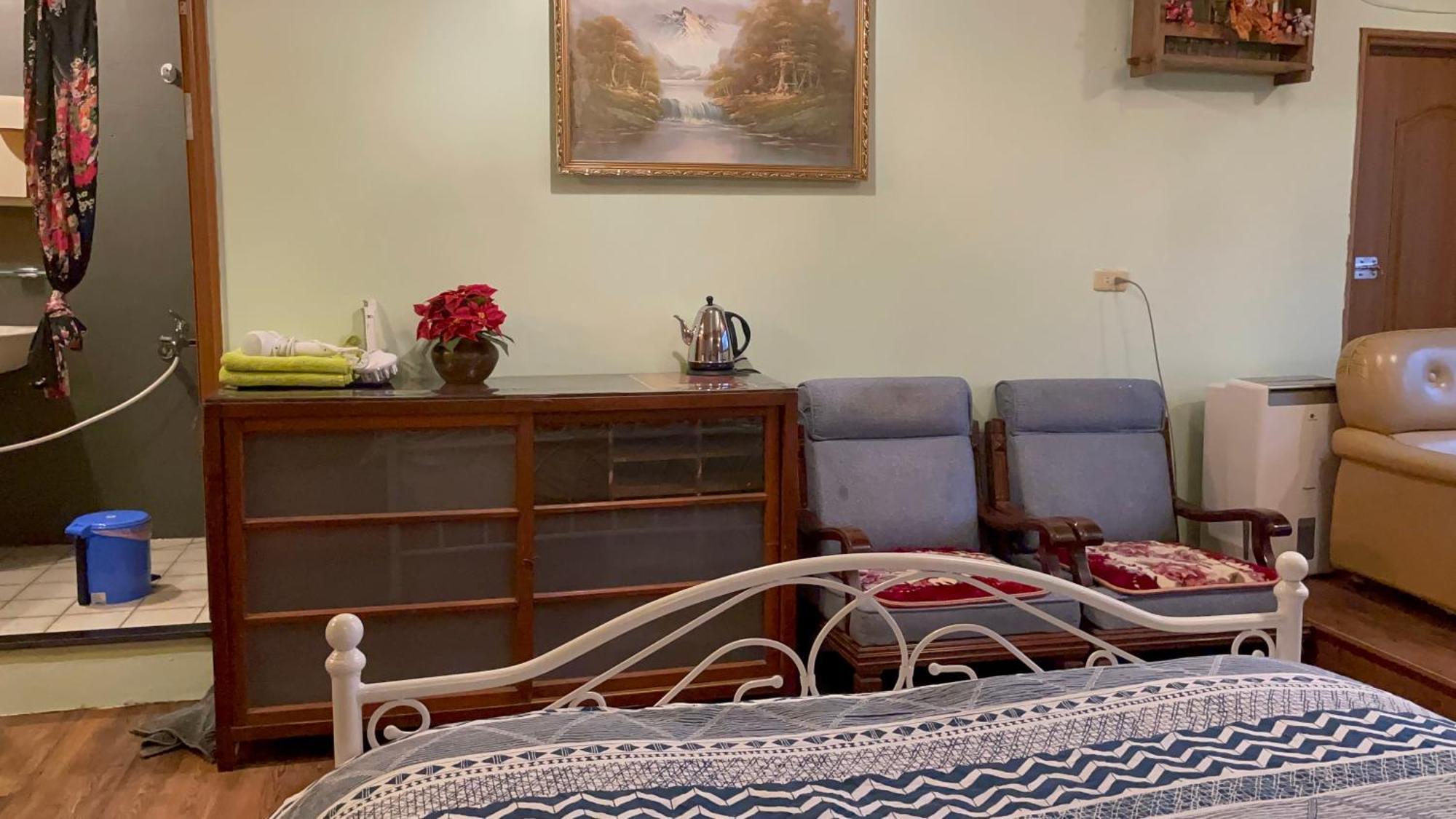 Qi Tang Lane Apartment Jiufen Room photo